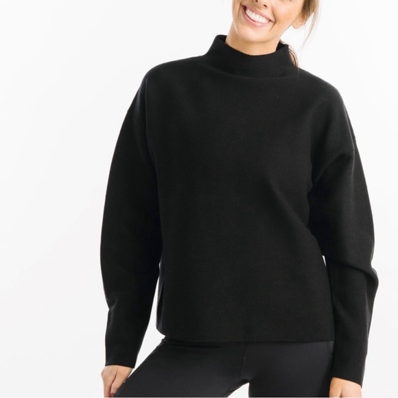 Zyia Onyx Asana Black Sweater - Picture 1 of 6
